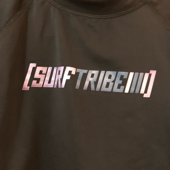 Ex-Planet Surf Shirt - Picture 5 of 7